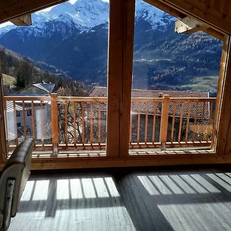Half-chalet, South-facing, Overlooking Mont Pourri * 생트 푸아 타랑테즈